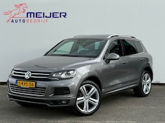 Volkswagen Touareg - 3.0 TDI R-line Camera | Panoramadak | Cruise | Clima | Xenon | Navigatie | Trekhaak | Auto