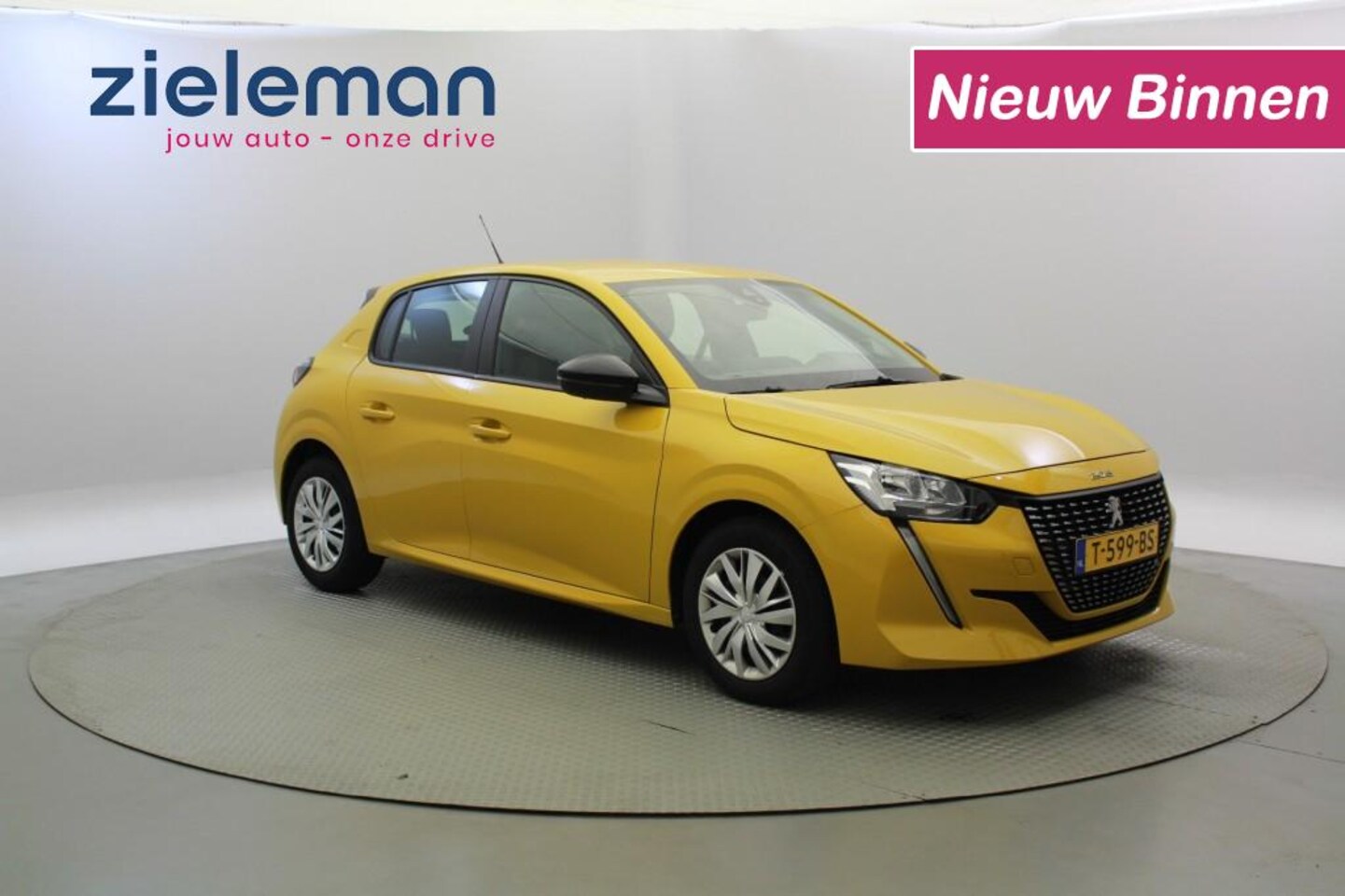 Peugeot 208 - 1.2 PureTech Active - Carplay, Navi, Cruise - AutoWereld.nl