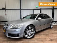 Audi S8 - 5.2 V10 / ADD CRUISE / NAVI / ORIGINEEL NED. AUTO ( NAP )