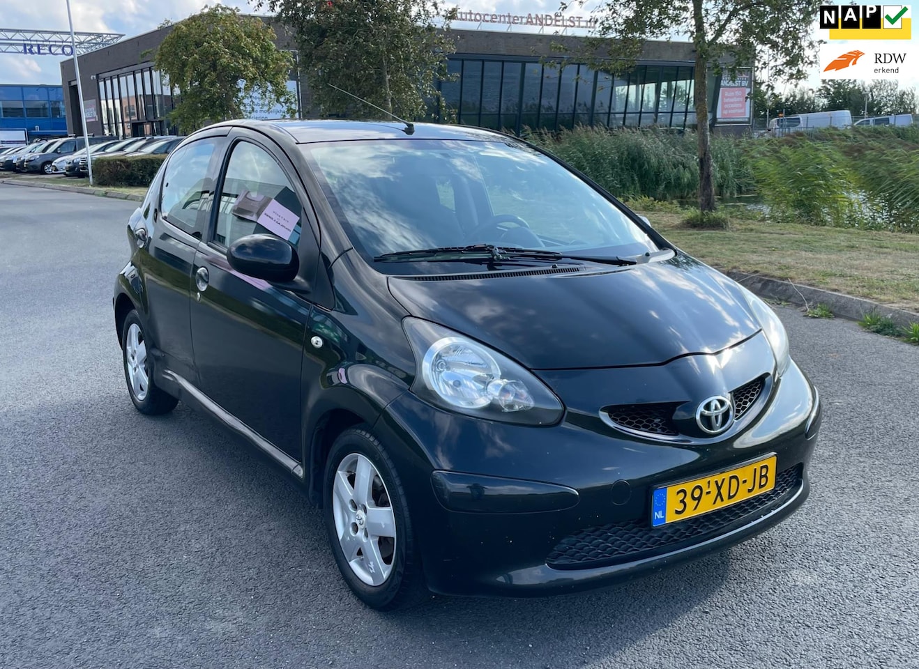 Toyota Aygo - 1.0-12V +, Airco, Lmv, Elektr ramen, Radio CD speler, Geen import, Nap! - AutoWereld.nl