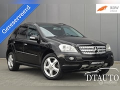 Mercedes-Benz M-klasse - V8 Diesel Luchtvering (nieuw) Panorama Harman/Kardon Leder Trekhaak Grijs Kenteken Bijteli
