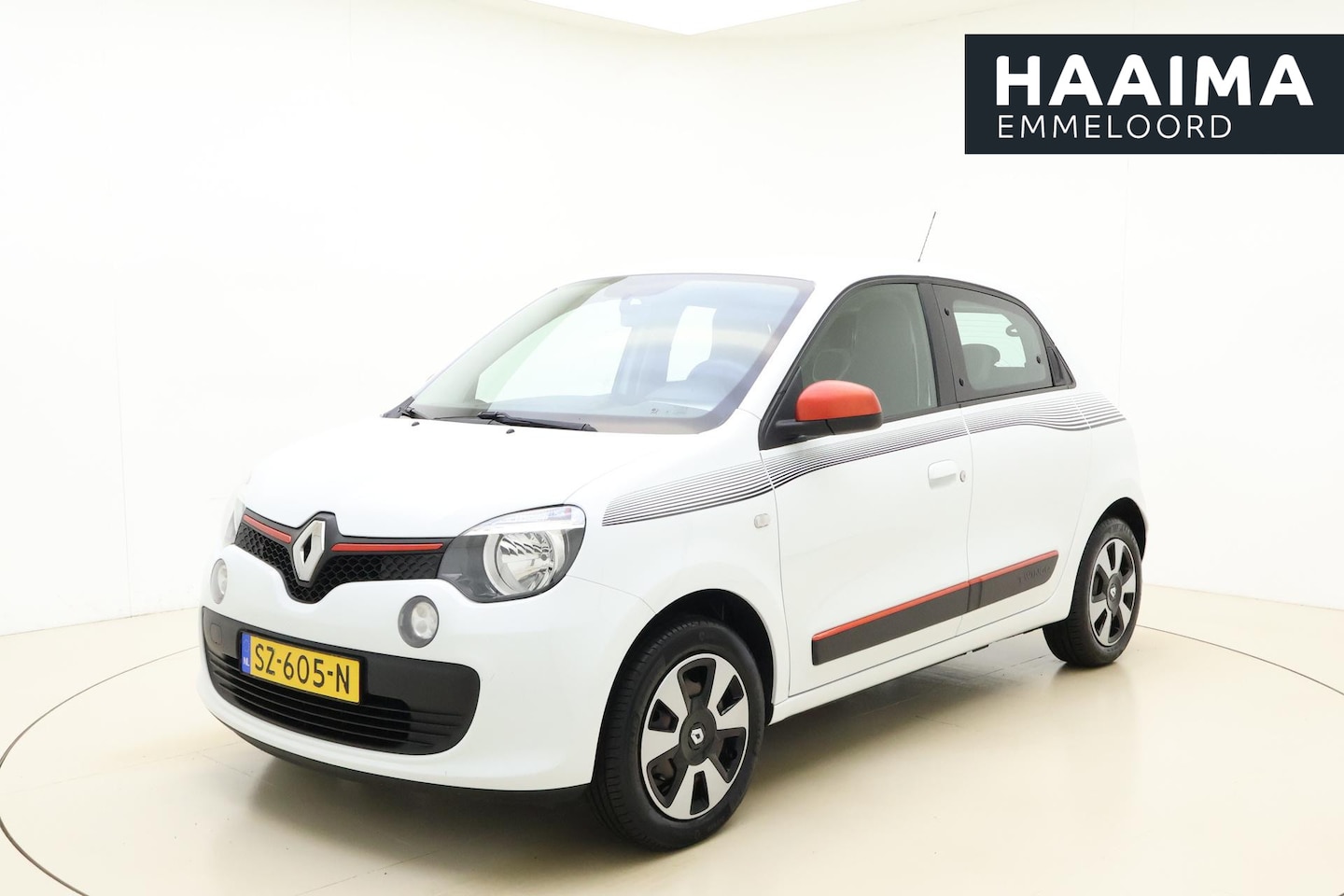 Renault Twingo - 1.0 SCe Collection | 70pk | DAB radio telefoon | Airconditioning | Cruise Control - AutoWereld.nl
