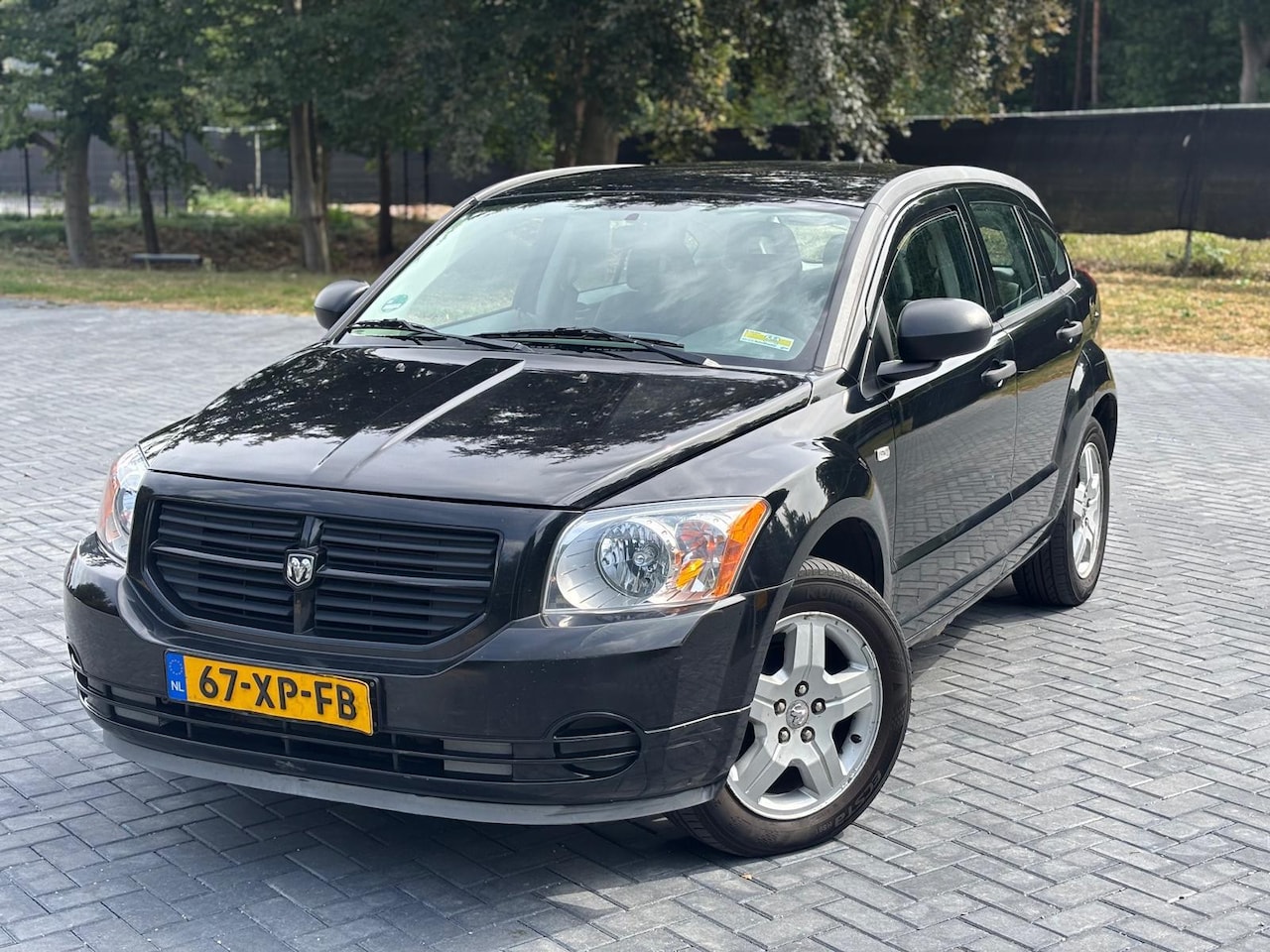 Dodge Caliber - 2.0 SE/Automaat/Airco/4Elekt Raam/LMV/Trekhaak - AutoWereld.nl