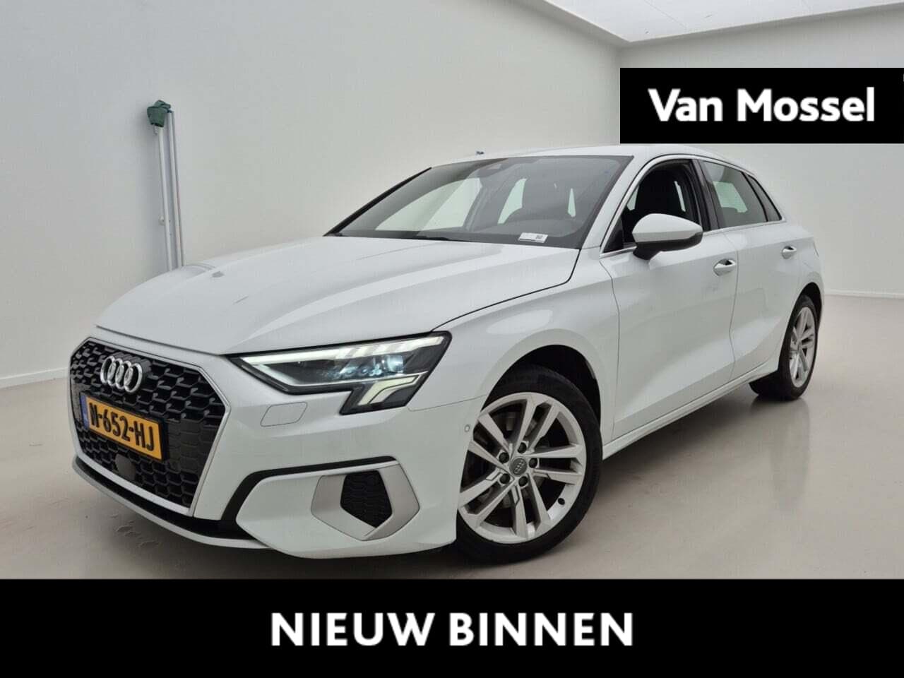 Audi A3 Sportback - 35 TFSI Business edition 35 TFSI Business edition 150 PK - AutoWereld.nl