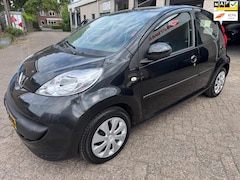 Peugeot 107 - 1.0-12V XS ORG. 176371 KM NAP O.H BOEKJES KLEINE BEURT GEHAD NIEUWE APK