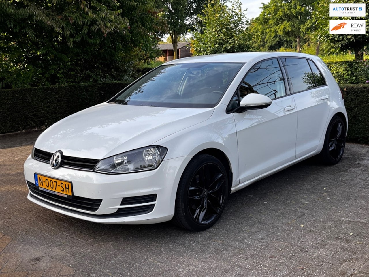 Volkswagen Golf - 1.4 TSI Comfortline 5drs | 18" hooglanszwarte velgen | Trekhaak | Camera | Recent nieuwe A - AutoWereld.nl