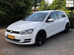 Volkswagen Golf - 1.4 TSI Comfortline 5drs | 18" hooglanszwarte velgen | Trekhaak | Camera | Recent nieuwe A
