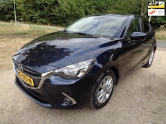 Mazda 2 - 2 1.5 Skyactiv-G Dynamic 1 jaar Garantie Luxe NAP