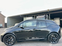 BMW i3 - Dark shadow edition 120Ah 42kWh 170pk aut - pano - 8dkm nap - harman/kardon - leer - camer
