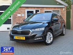Skoda Octavia Combi - 1.5 e-TSI Business Edition|camera|carlpay|el a.klep