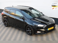 Ford Focus Wagon - 2.0 ST 250 PK zeer luxe en schadevrij uniek