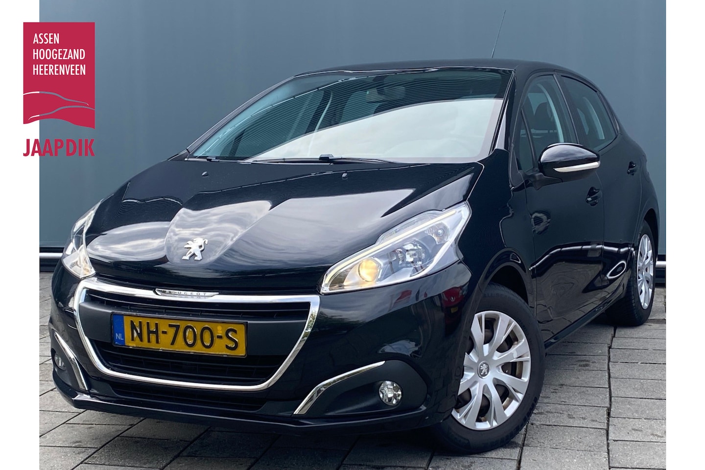 Peugeot 208 - BWJ 2017 | 1.2PT 82PK Blue Lion | NAVI | AIRCO | CARPLAY | DAB | CRUISE | - AutoWereld.nl
