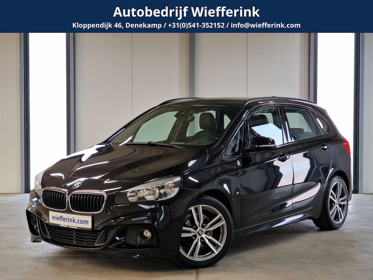 BMW 2-serie Active Tourer - 218i M-Sport | Leder | Elek. achterklep | PDC V&A | Stoelverwarming - AutoWereld.nl
