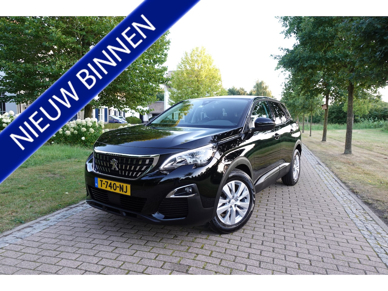 Peugeot 3008 - 1.2 PureTech Blue Lease Premium | Stoelverwarming | CarPlay | Cruise Control | - AutoWereld.nl