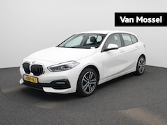 BMW 1-serie - 118i Executive Edition | Navigatie | Achteruitrijcamera | Climate Control | Cruise Control