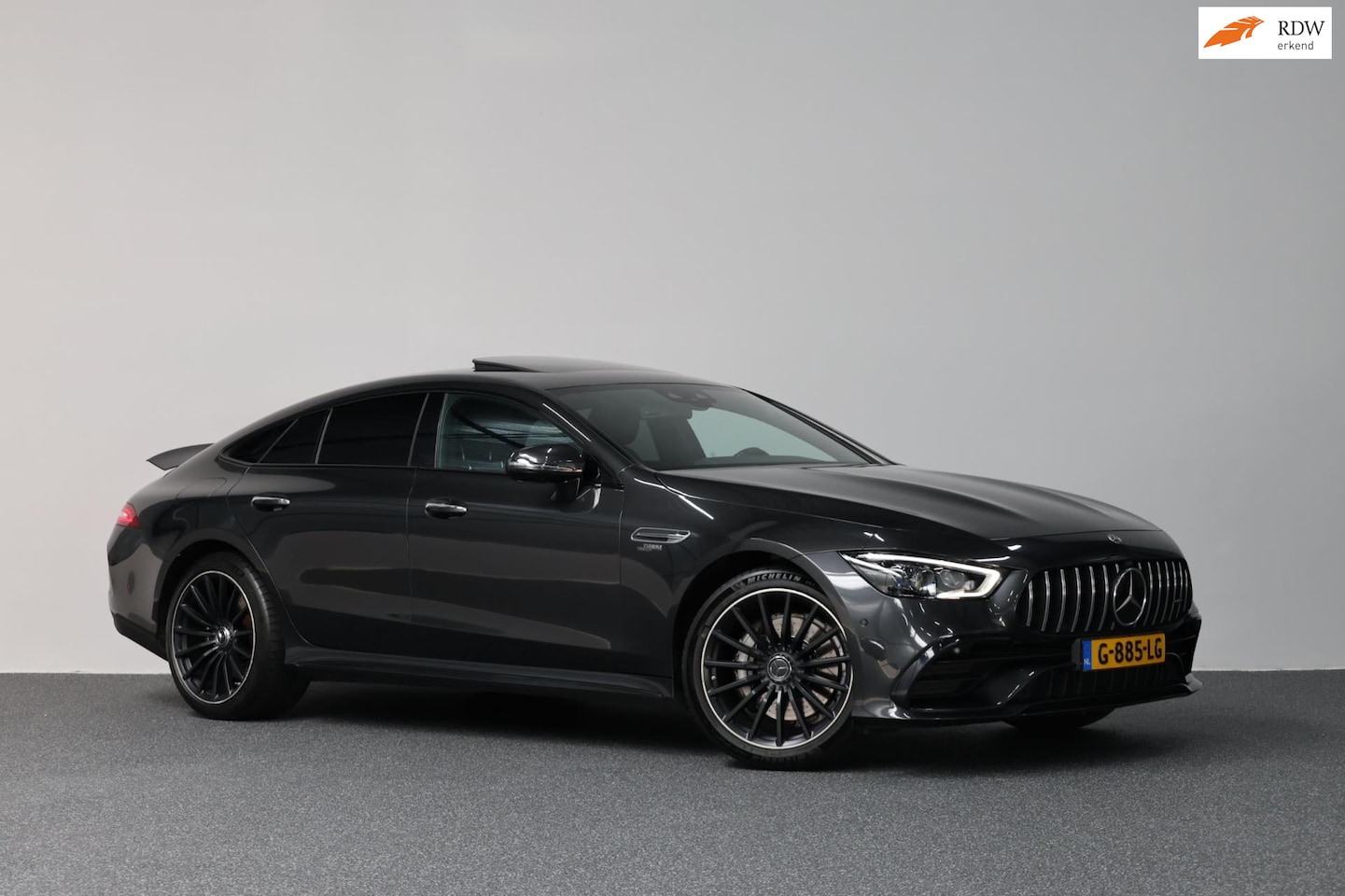 Mercedes-Benz AMG GT 4-Door Coupe - AMG 53 4MATIC+ 435+PK LED/VIRTUAL/SFEER/SCHUIFDAK/LEER+MASSAGE/CAM/ACC/ECC/12 MND GARANTIE - AutoWereld.nl