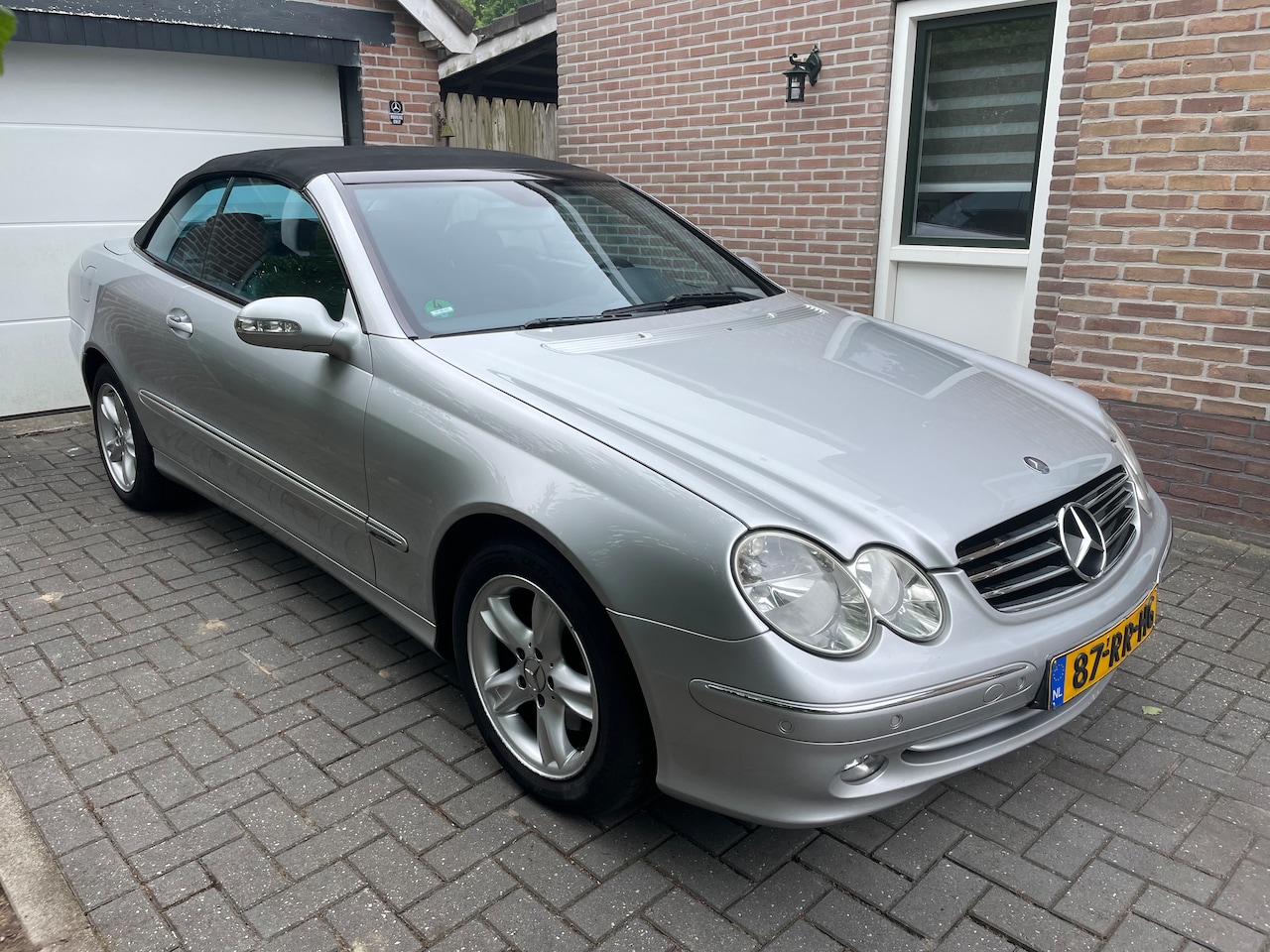 Mercedes-Benz CLK-klasse Cabrio - 240 Avantgarde - AutoWereld.nl