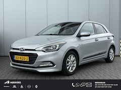 Hyundai i20 - 1.0 T-GDI Go / Navigatie / Airco / Achteruitrijcamera / Lichtmetaal / Multifunctioneel Stu