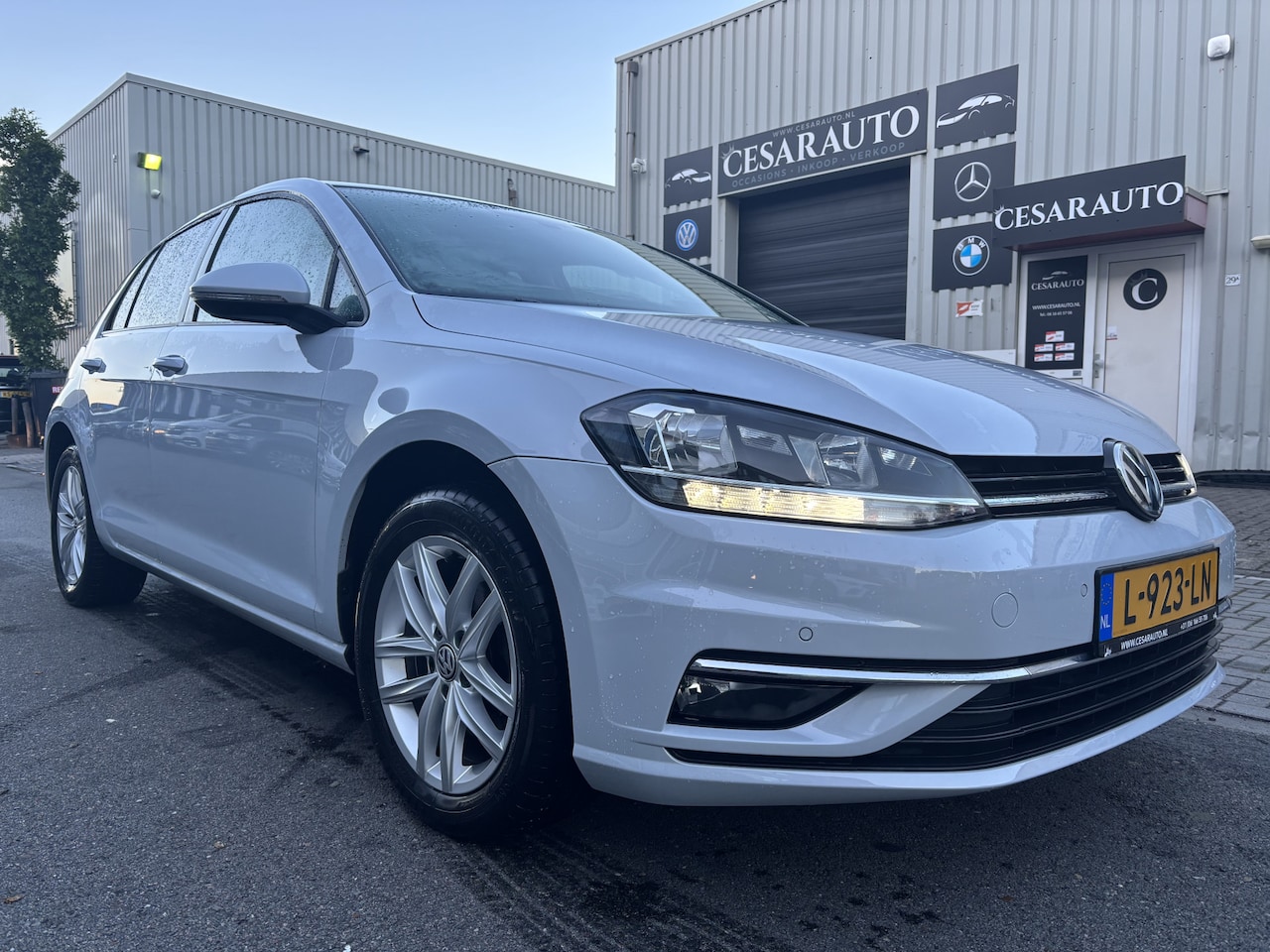 Volkswagen Golf - 1.4 TSI Highline Business R / 167 DKM / 2017 - AutoWereld.nl