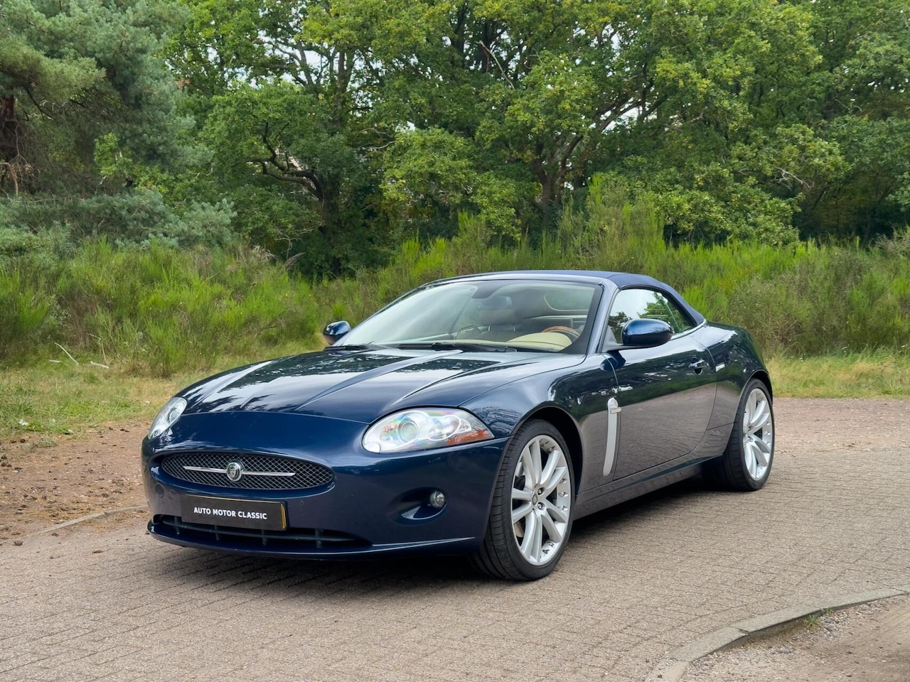 Jaguar XK - 4.2 V8 Convertible 4.2 V8 Convertible - AutoWereld.nl