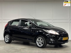 Ford Fiesta - 1.25 Titanium / Navi / Airco / Camera / 2012