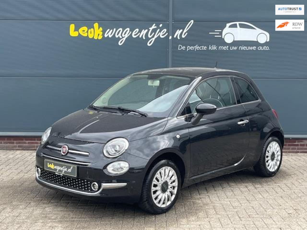 Fiat 500 - 1.2 Lounge *panoramadak *airco *bluetooth *lichtm. - AutoWereld.nl