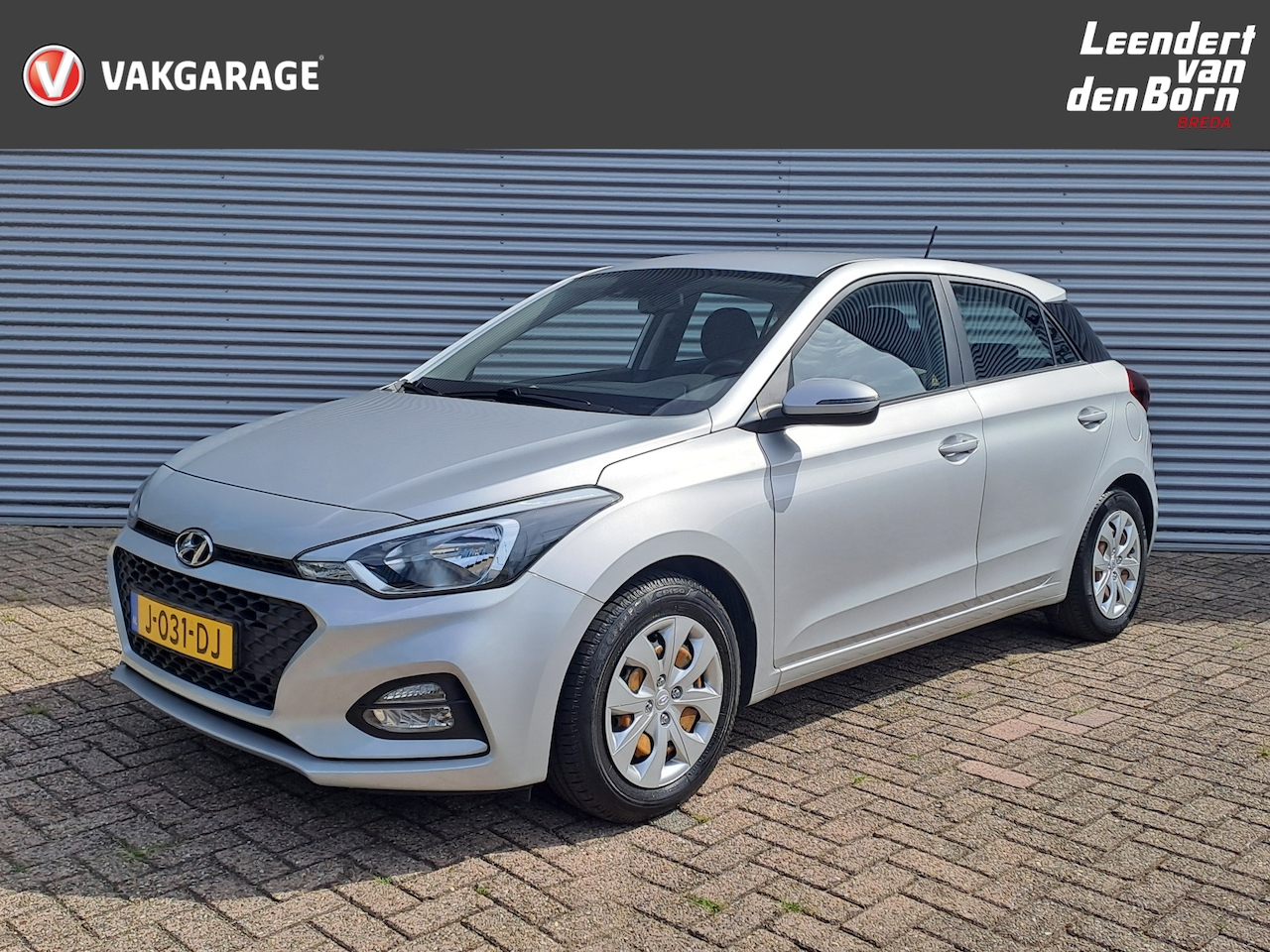 Hyundai i20 - 1.0 T-GDI Comfort AUTOMAAT | Sensoren | Navigatie | Cruise | Camera | Apple Carplay/Androi - AutoWereld.nl