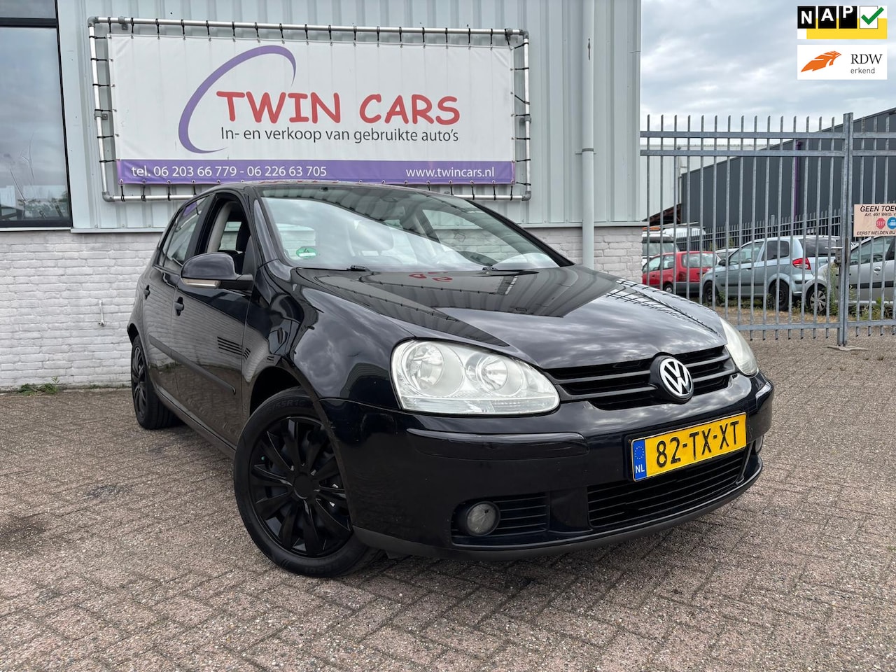Volkswagen Golf - 1.6 FSI Comfortl Business 5drs airco - AutoWereld.nl