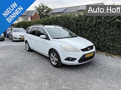 Ford Focus Wagon - 1.6 Trend | Airco | Cruise Control | Elekt. Ramen | LMV | Trekhaak | Privacy Glass | APK t