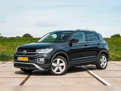 Volkswagen T-Cross - 1.5 TSI DSG Style | TREKHAAK | CLIMA | APPLE CAR PLAY
