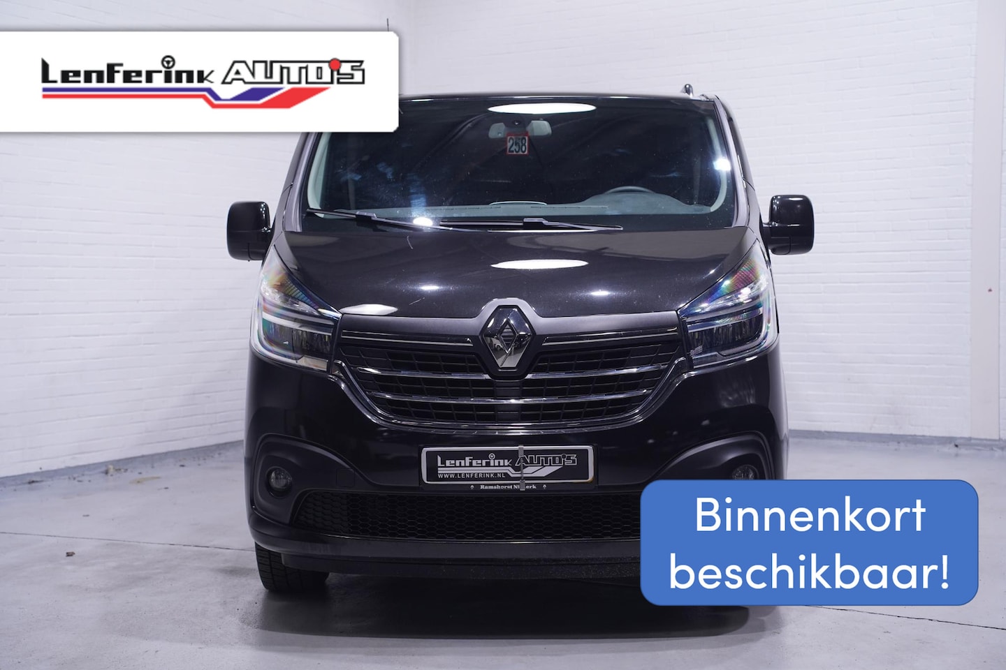 Renault Trafic - 2.0 dCi 120 pk L2H1 Dubbel Cabine NAP Camere Navi Airco ECC, LED Koplampen, Sidebars, 2-Zi - AutoWereld.nl