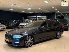 BMW 5-serie Touring - 520d High Executive|Pano|20”|H&K|360°|Keyless|Top