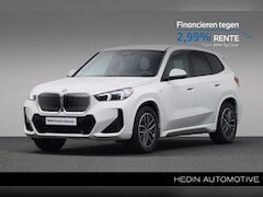 BMW iX1 - xDrive30 67 kWh | Head-Up Display | Driving Assistant Professional | Harman Kardon | Stuur