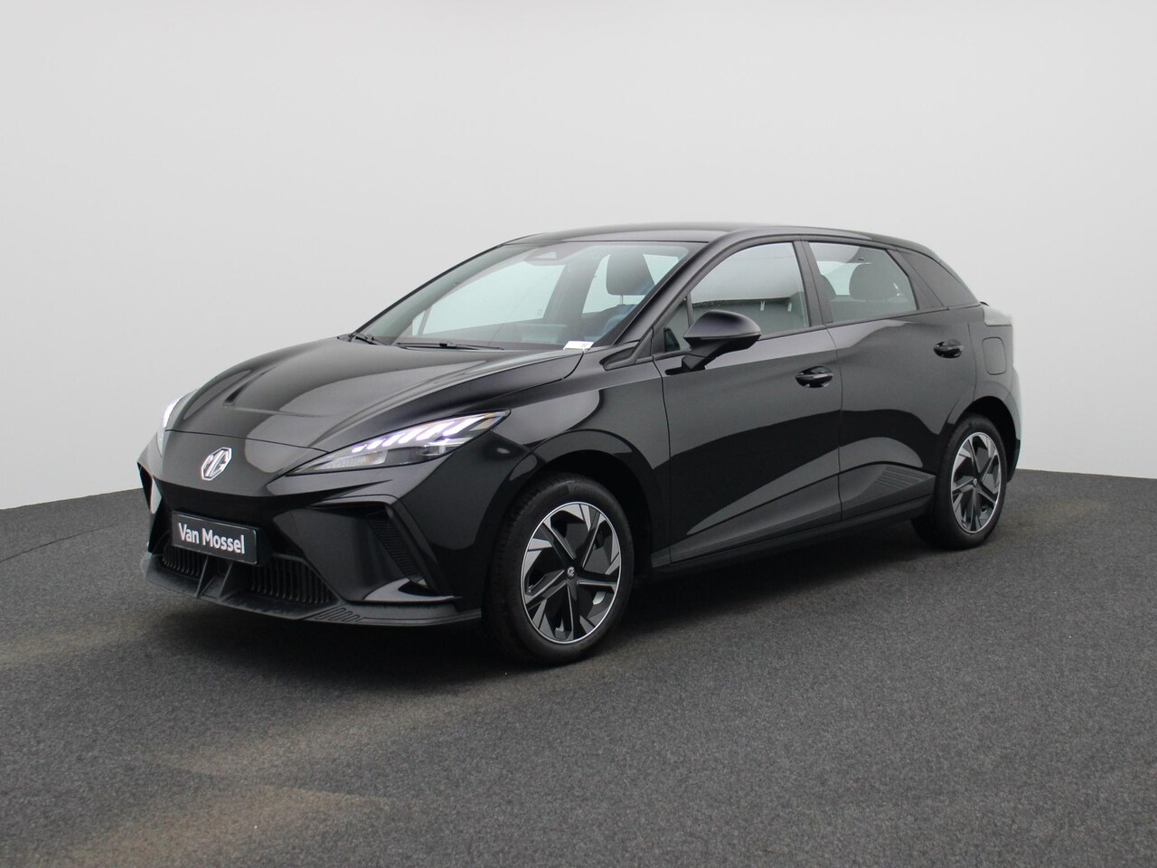 MG MG4 Electric - Standard 51 kWh - AutoWereld.nl