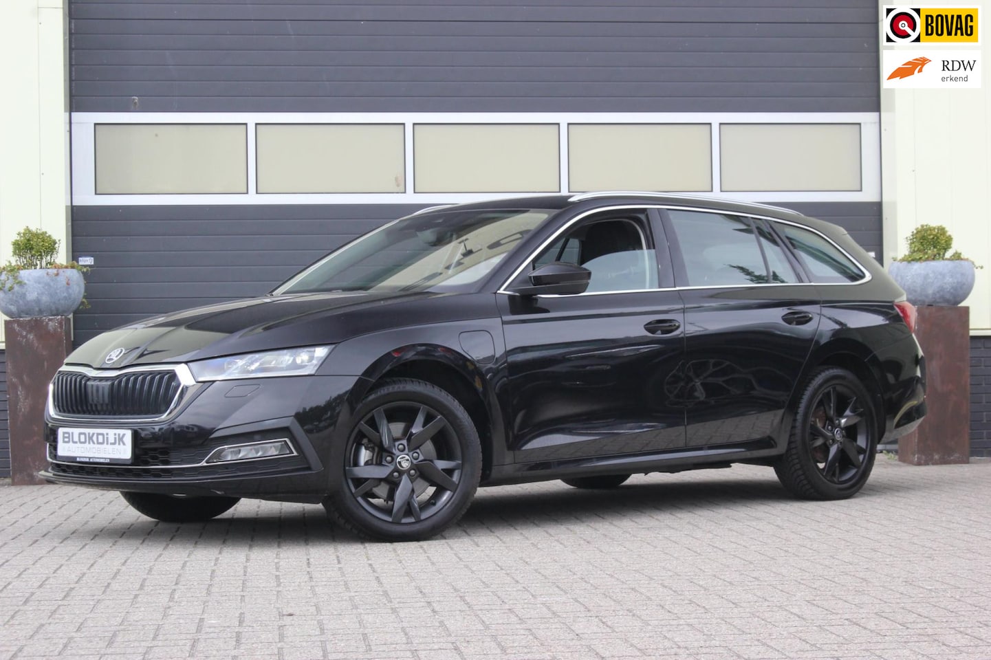 Skoda Octavia Combi - 1.4 TSI iV Style | Virtual cockpit | Trekgewicht | - AutoWereld.nl