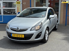 Opel Corsa - 1.4-16V |Cruise control|Airco|Stuurbediening| Opvallend nette Auto