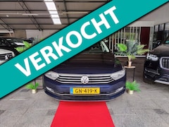 Volkswagen Passat Variant - 1.6 TDI DSG HIGHLINE PANO 2015