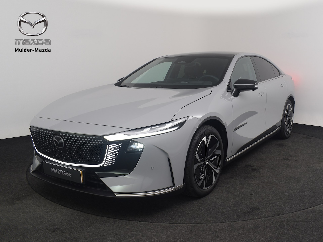Mazda 6e - 80 kWh elektromotor Takumi | 360° View Monitor | Alarmsysteem | Lane Keep Assist (LKA) - AutoWereld.nl