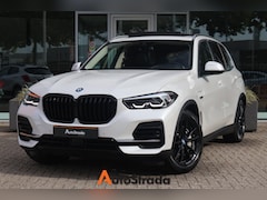 BMW X5 - xDrive45e High Executive 394pk | Camera | Trekhaak | LED | Navi | Carplay | Sfeer | Stoelv