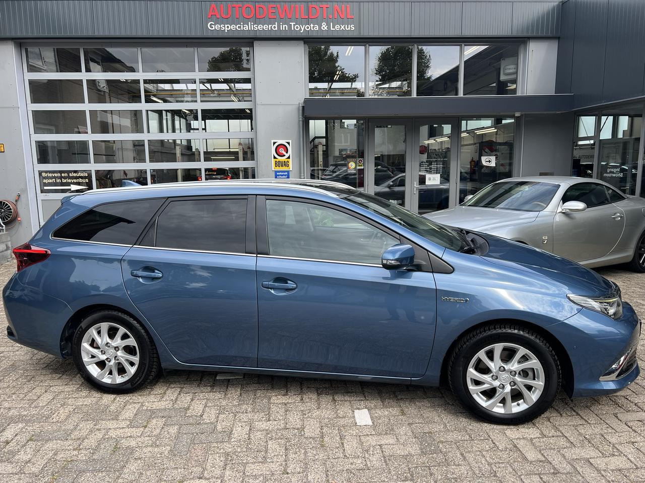 Toyota Auris - TS 1.8 Hybrid Lease Pro A/T + 12 MND BOVAG - AutoWereld.nl