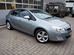 Opel Astra - 1.4 Turbo Edition AIRCO CRUISE CAMERA TREKH. LM VELGEN
