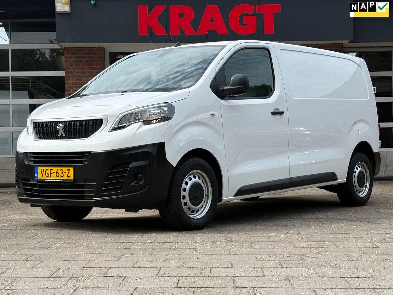 Peugeot Expert - 2.0 BlueHDI 120 Standard Premium|NAP|EURO6|1e EIG|airco|cruise control|apple carplay|parke - AutoWereld.nl
