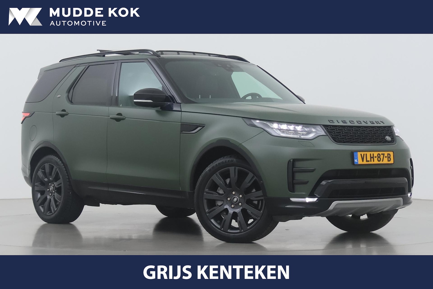 Land Rover Discovery - 3.0 Sd6 Landmark Edition | Commercial | Panoramadak | Trekhaak | Stoel+Stuurverwarming - AutoWereld.nl