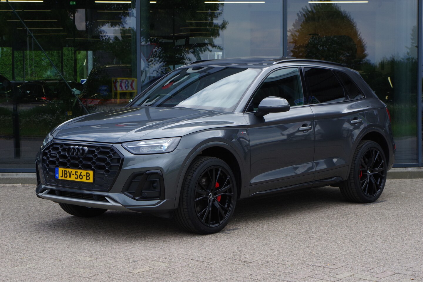 Audi Q5 - 55 TFSI e Quattro Competition 367 PK PHEV, RS-Sportstoelen, Paoramadak, Trekhaak, B&O Soun - AutoWereld.nl