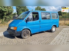 Ford Transit Minibus - TRANSIT 2.5 DIESEL 1994 MANUEEL MINIBUS
