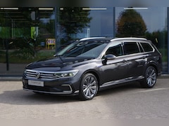 Volkswagen Passat Variant - 1.4 TSI PHEV GTE 218 PK BNS, Trekhaak, Matrix-LED, Camera