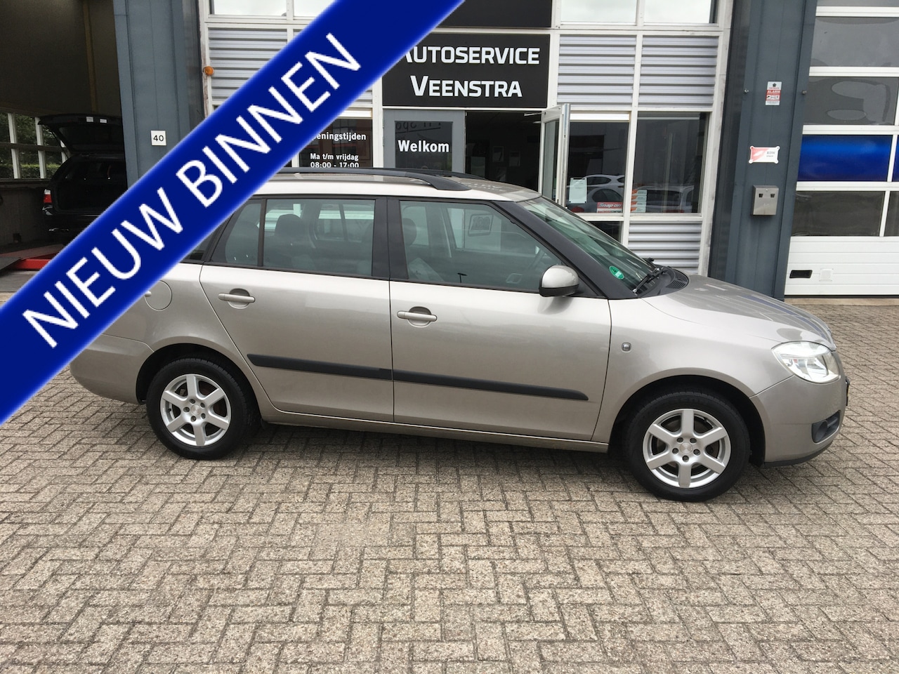Skoda Fabia Combi - 1.4-16V Comfort. Mooie wagen. Nw APK - AutoWereld.nl
