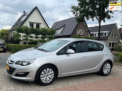 Opel Astra - 1.7 CDTi S/S Business + 135.000 km NL-AUTO-NAP