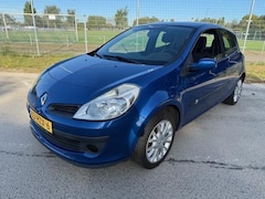 Renault Clio - 1.2-16V Collection