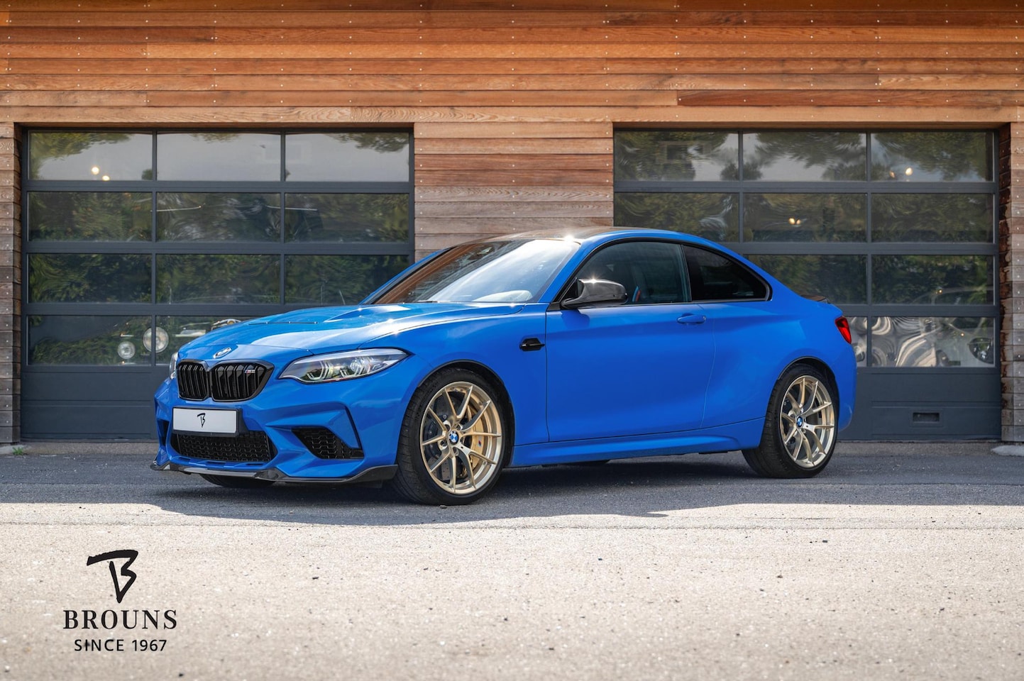 BMW 2-serie Coupé - M2 CS 450pk | Handgeschakeld | Keramisch | Akrapovic - AutoWereld.nl